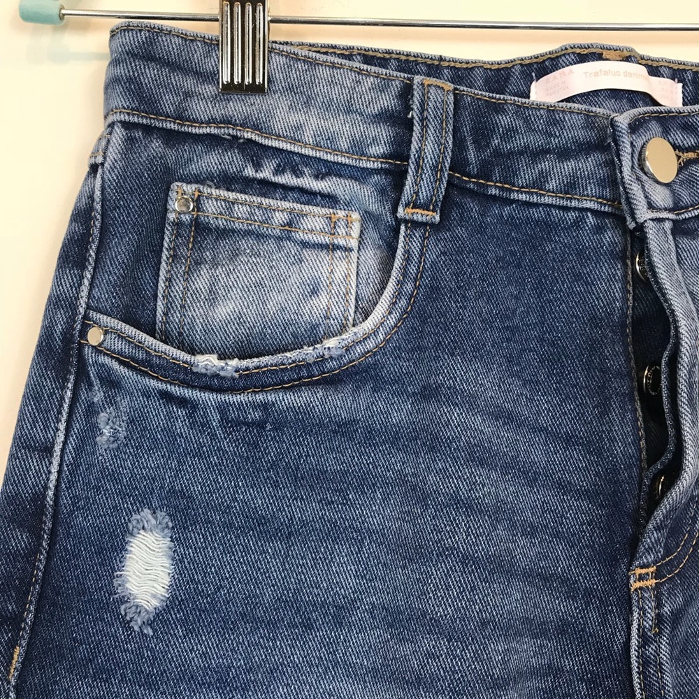 Zara denim NWT jeans with stars in size 36(4) - Picture 4 of 8